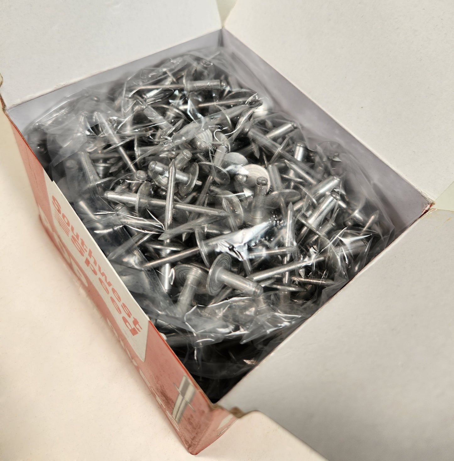 POP RIVETS,ALUMINUM FLANGE,ALUMINUM PIN,LARGE HEAD,250 PIECES,SILVER,MILL