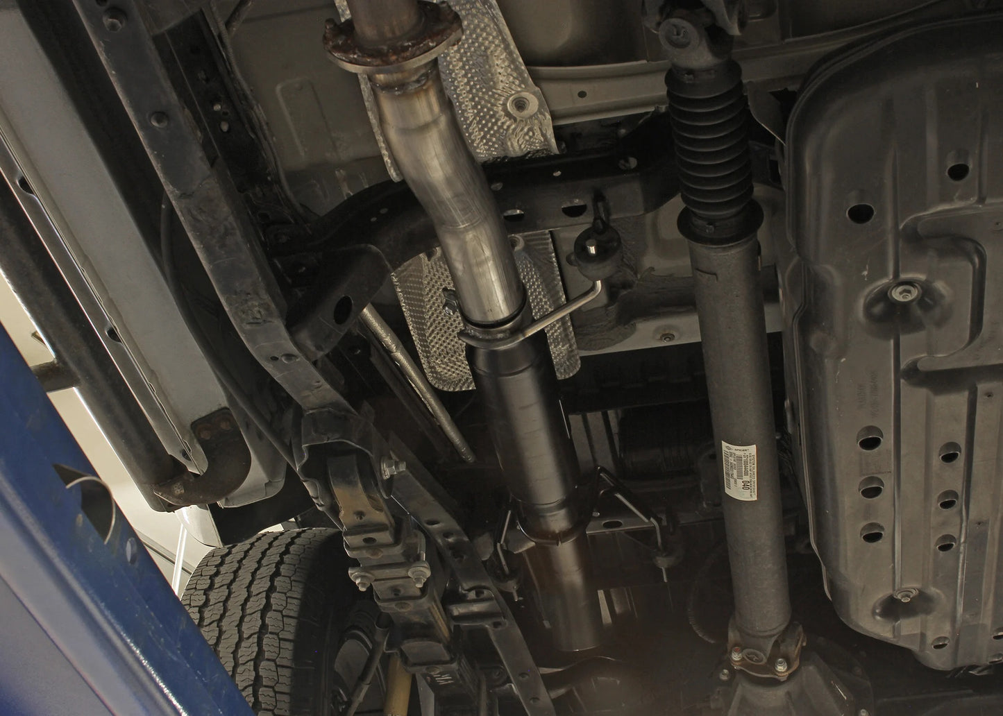 HOLLEY OFF-ROAD 2016-2023 TOYOTA TACOMA PERFORMANCE PACKAGE