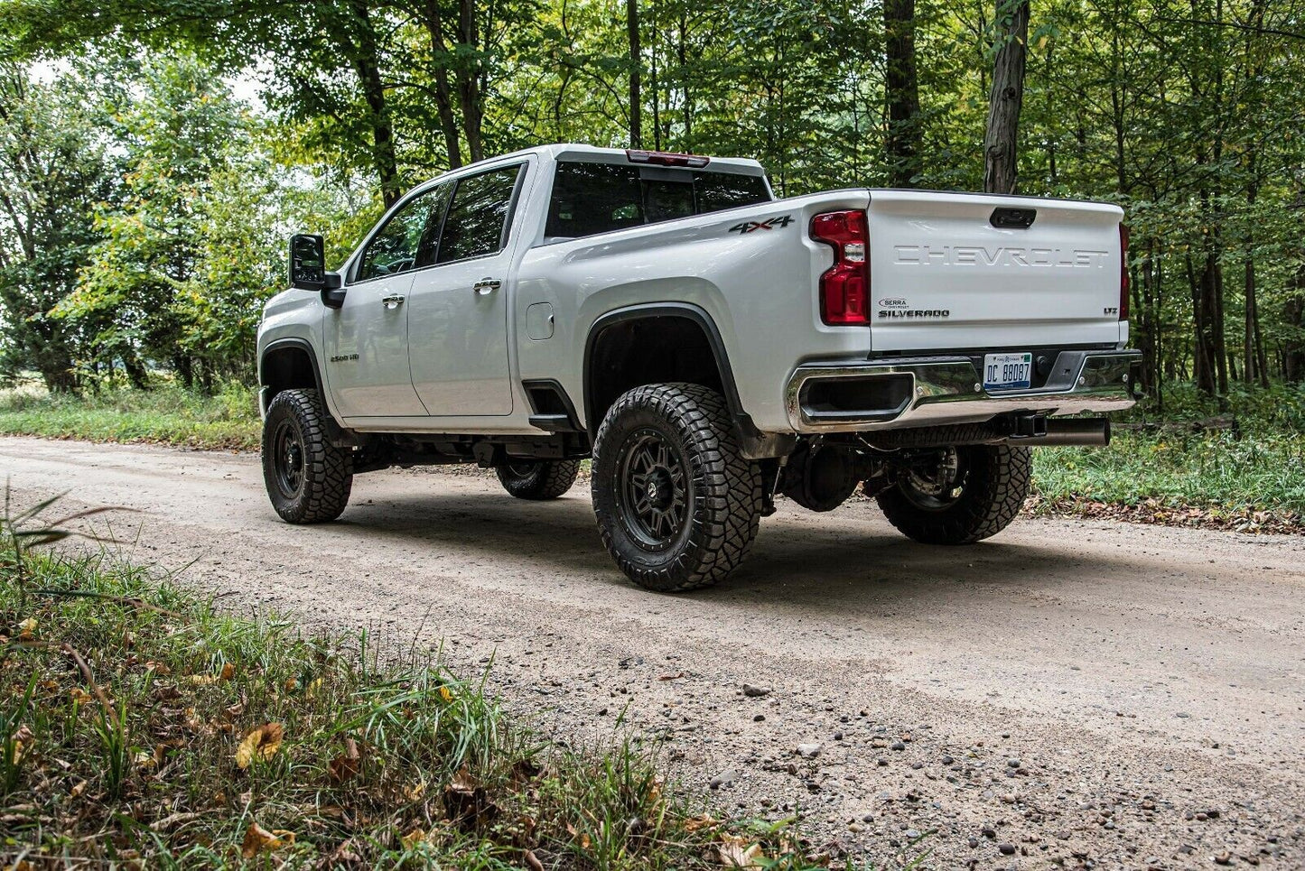 ZONE 2020-2025 GM 2500/3500 HD 5" SUSPENSION SYSTEM W/O OVERLOAD,WITH FOX SHOCKS